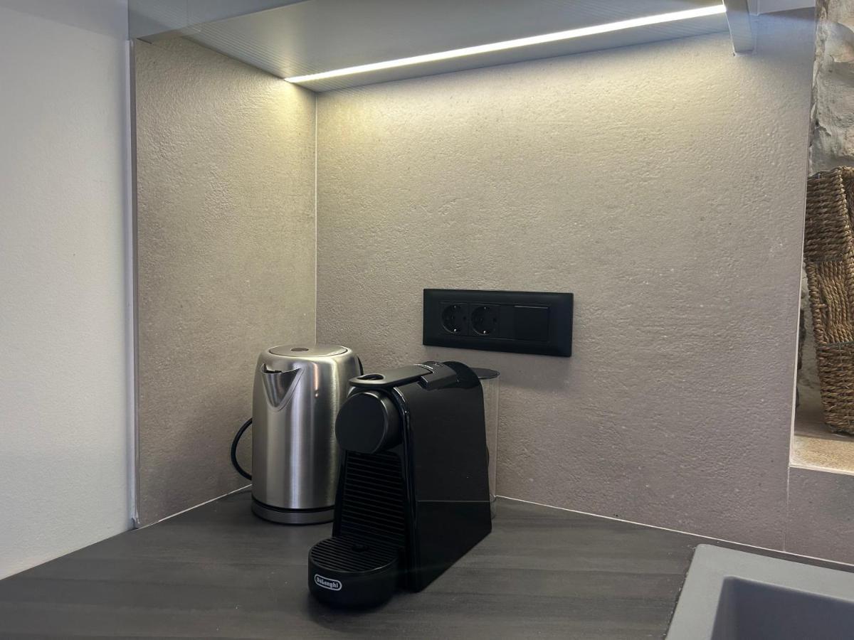 Piedra Luxury Apartments Nafplio Exterior photo
