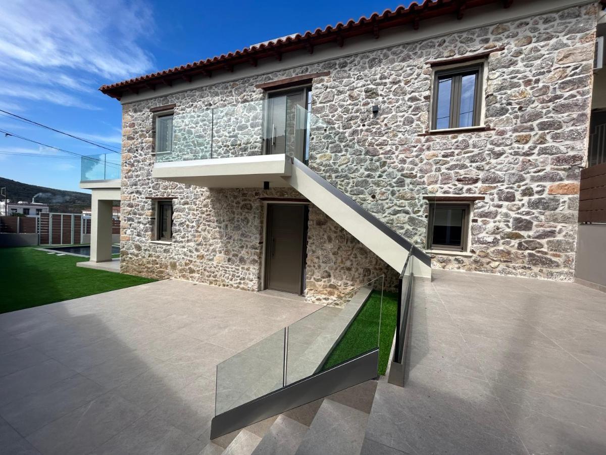 Piedra Luxury Apartments Nafplio Exterior photo